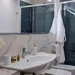 Hotel Palace *